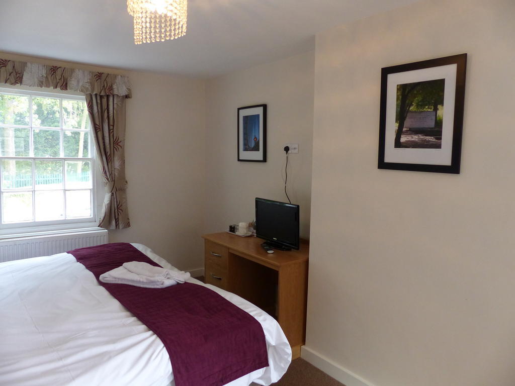 The Sun Inn Englefield Green Rum bild